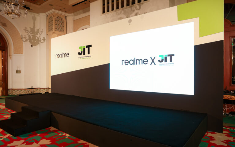 JIT for Trading and Distribution, the authorized distributor of realme in Egypt, successfully hosted a dealer launch event for the highly anticipated realme Note 50 at the InterContinental Citystars Cairo. The event welcomed more than 250 guests, including key dealers, retail partners, and industry stakeholders from across the country.