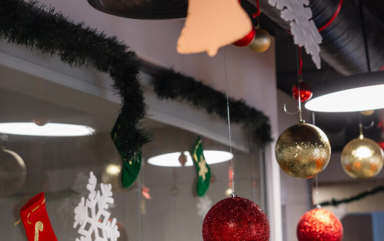 JIT for Trading and Distribution marked its 3rd anniversary with a celebration that was anything but ordinary. Designed as a two-in-one experience, the event combined JIT’s anniversary and New Year’s celebration into one unforgettable night reflecting the energy, creativity, and team spirit that define the company.